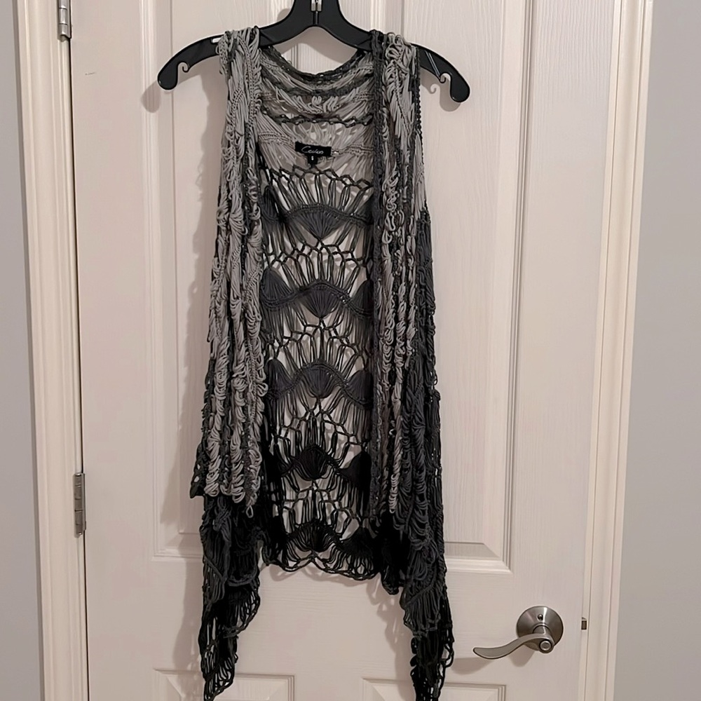 Cecice sleeveless knit sweater